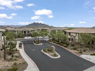 Photo #2: 6945647 Listing 