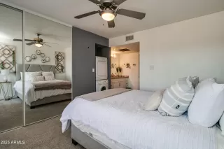 Photo #3: 6946355 Listing