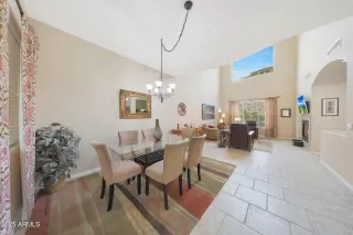 Photo #6: 6946383 Listing 