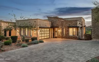 More Details about MLS # 6946468 : 15941 E RIDGESTONE DRIVE