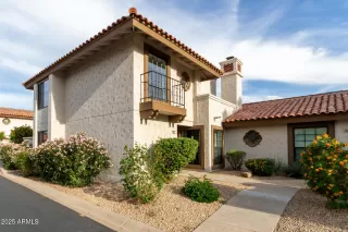 Photo #1: 6946552 Listing 