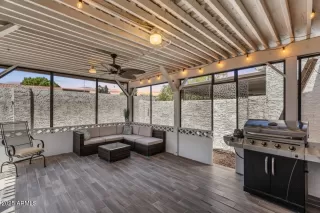 Photo #2: 6946588 Listing 