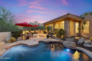 Photo #3: 6946656 Listing 