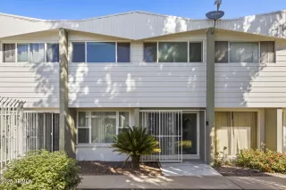 Primary Photo for MLS#: 6946759