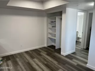 Photo #5: 6946856 Listing