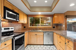 Photo #1: 6947097 Listing