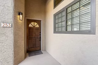 Photo #2: 6947143 Listing 