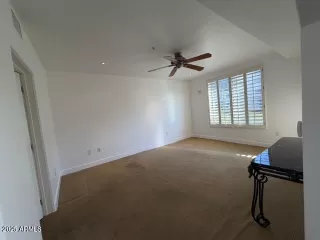 Photo #6: 6947154 Listing