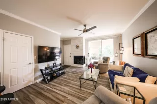 Photo #4: 6947388 Listing 