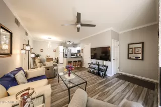 Photo #5: 6947388 Listing 