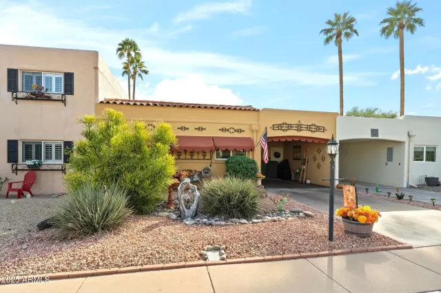 MLS: 6947810 Condo For Sale