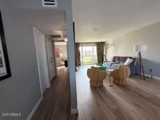 Photo #3: 6947920 Listing