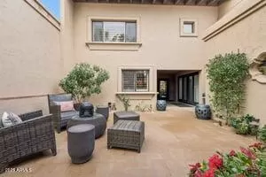 Photo #5: 6948163 Listing 