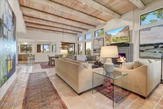 Photo #6: 6948192 Listing 