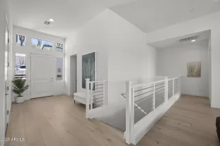 Photo #1: 6948224 Listing