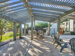 Photo #1: 6948355 Listing