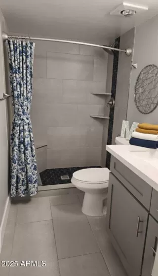 Photo #5: 6948450 Listing 