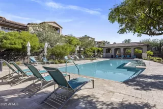 Photo #4: 6948644 Listing 