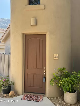 Photo #1: 6948809 Listing 