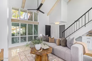 Photo #3: 6948889 Listing 