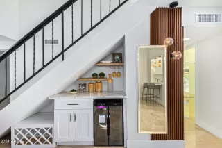 Photo #6: 6948889 Listing 