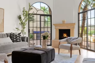 Photo #4: 6949003 Listing