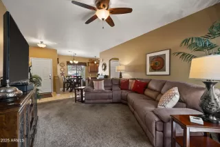 Photo #6: 6949004 Listing 