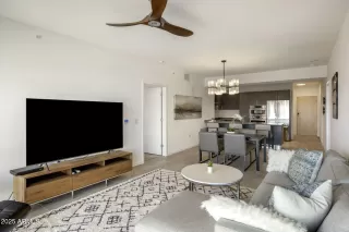 Photo #1: 6949114 Listing 