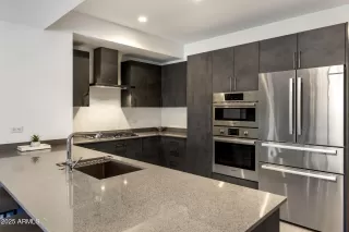 Photo #4: 6949114 Listing 