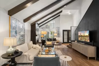 Photo #6: 6949235 Listing 