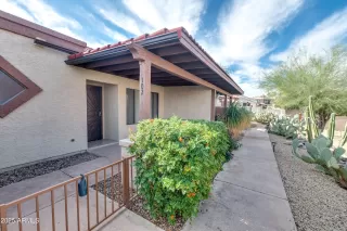 Photo #2: 6949297 Listing