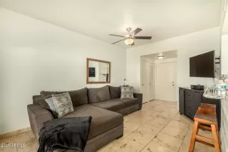 Photo #3: 6949561 Listing