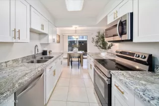 Photo #3: 6949563 Listing 