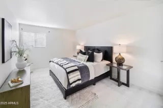 Photo #5: 6949563 Listing 