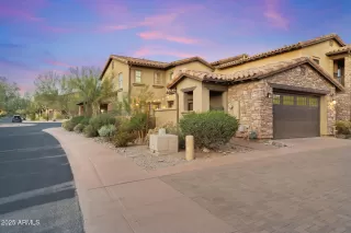 Photo #4: 6949595 Listing