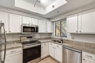 Photo #6: 6949723 Listing