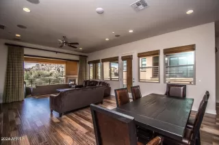 Photo #3: 6949728 Listing