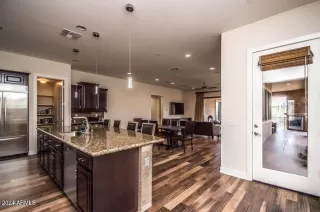 Photo #6: 6949728 Listing