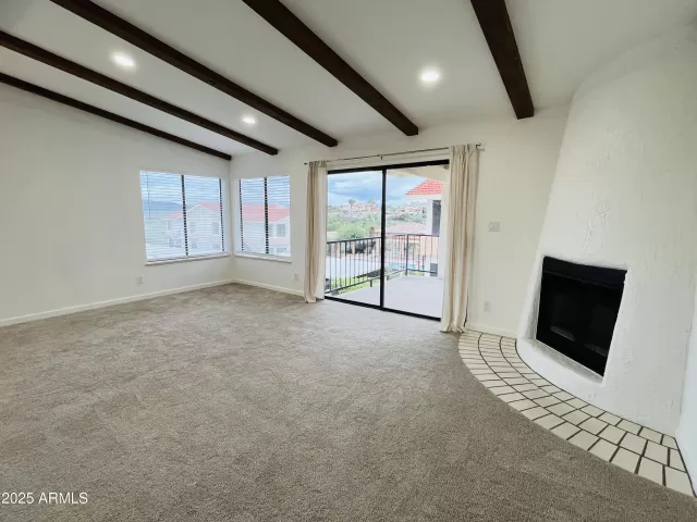 MLS: 6949756 Condo For Sale