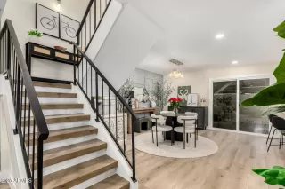 Photo #5: 6949929 Listing