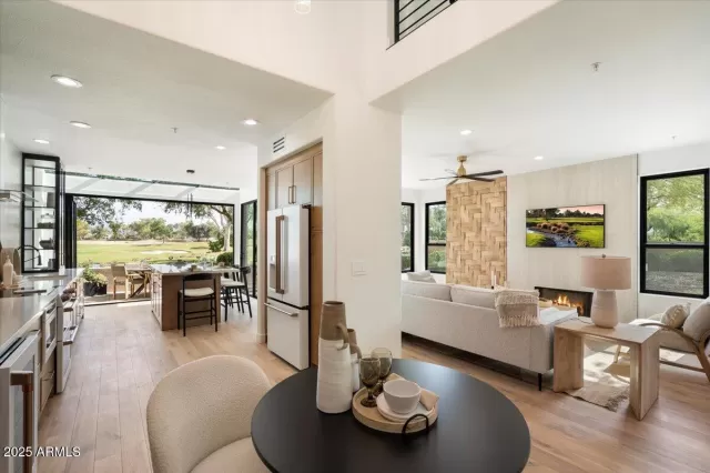 MLS: 6950107 Condo For Sale