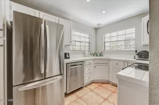 Photo #4: 6950111 Listing