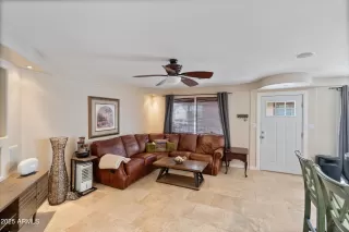 Photo #3: 6950133 Listing