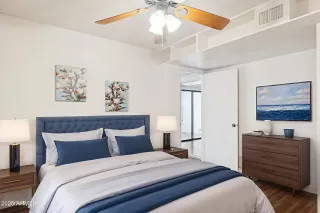 Photo #2: 6950161 Listing 