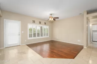 Photo #6: 6950170 Listing 