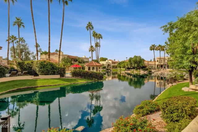 MLS: 6950211 Condo For Sale