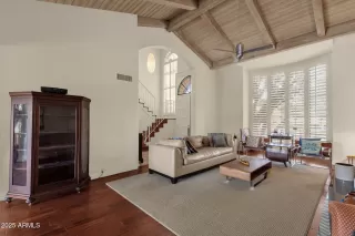 Photo #6: 6950211 Listing