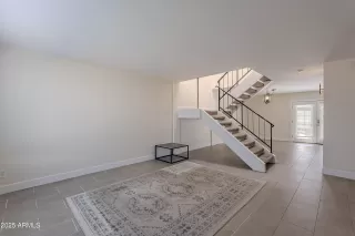 Photo #5: 6950253 Listing