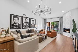 Photo #2: 6950276 Listing 