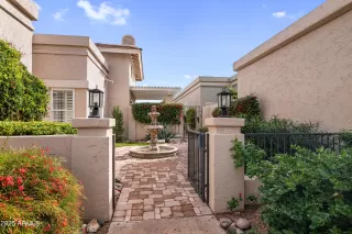 Photo #2: 6950509 Listing 